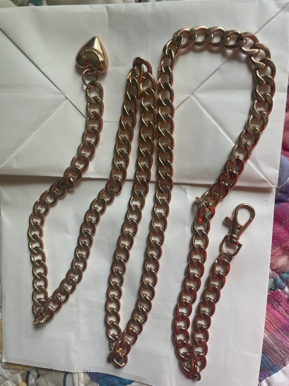 Juicy Couture Gold-Tone Chunky Chain Belt with Heart Charm 52”
